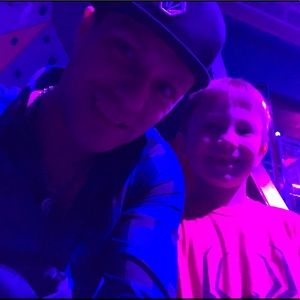 Meet your Posher, Charles